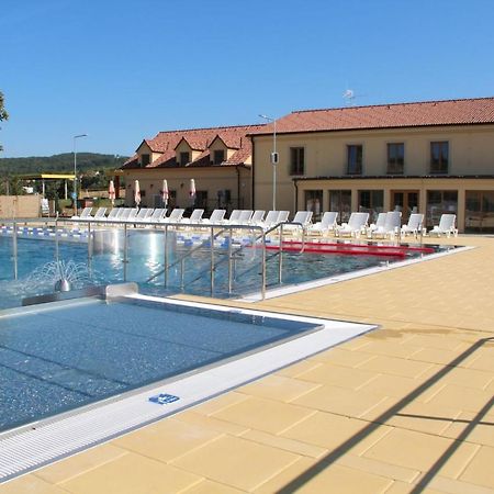 Resort Rybnicek Blatnice pod Svatym Antoninkem Exteriör bild